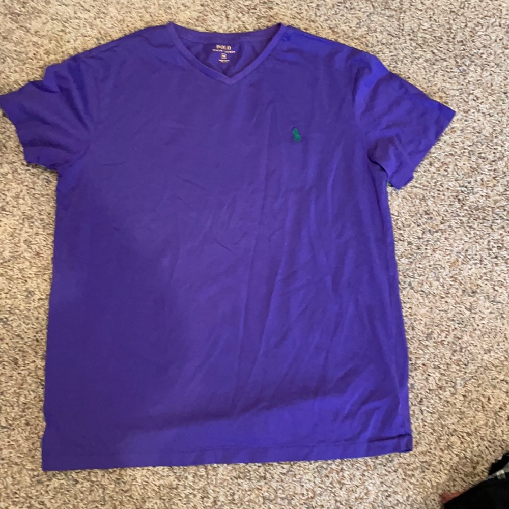 Vneck polo tee